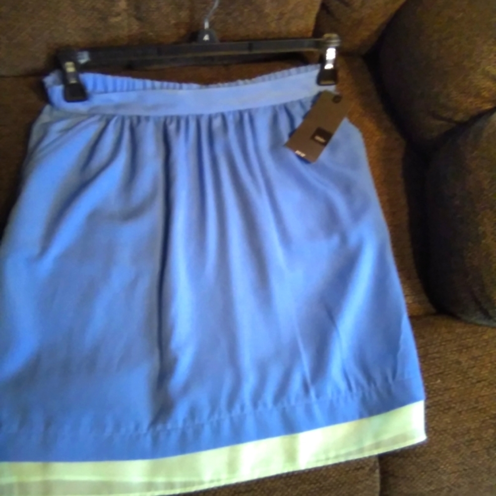 Two tone blue skirt Junior's